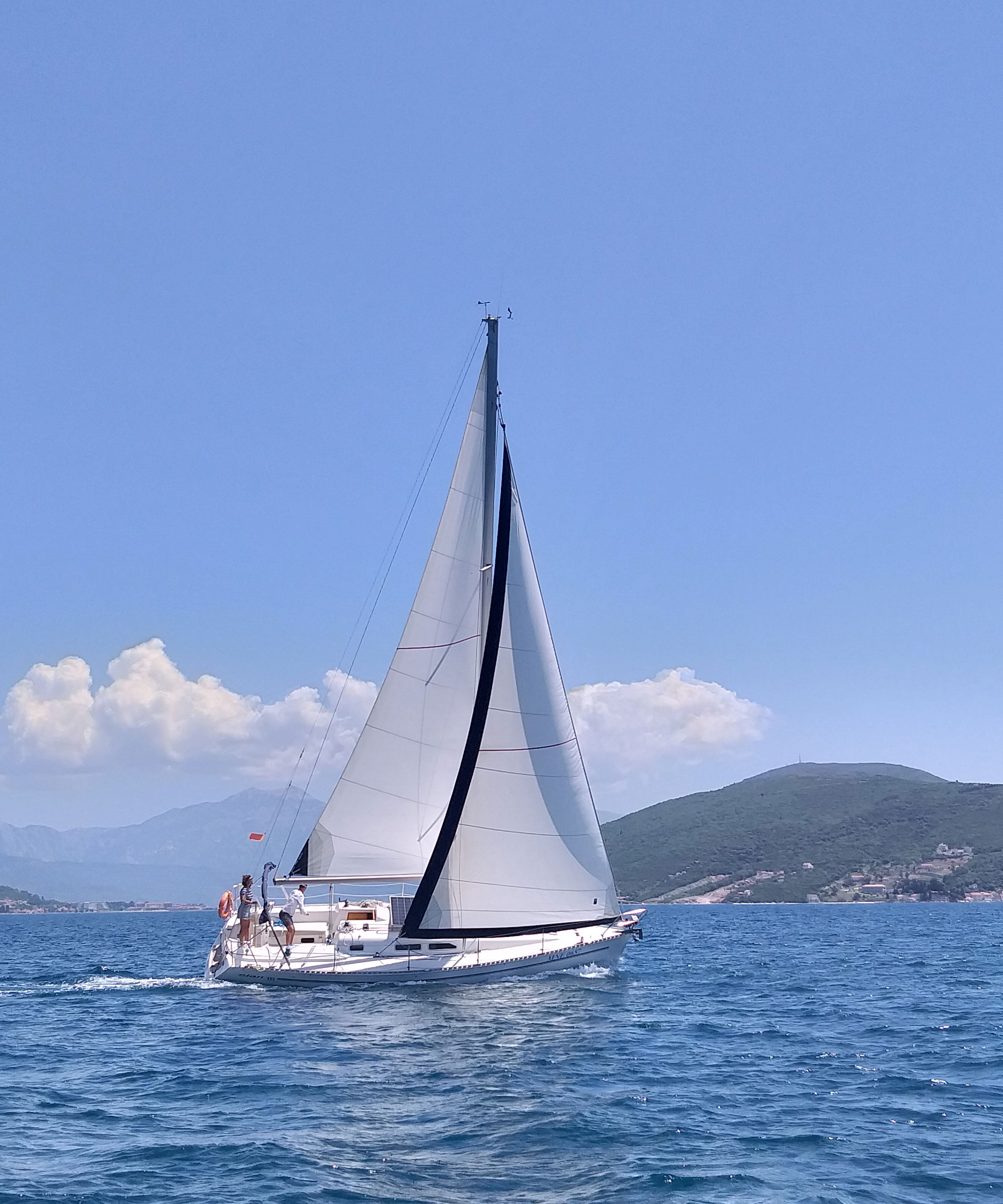 sailing-m